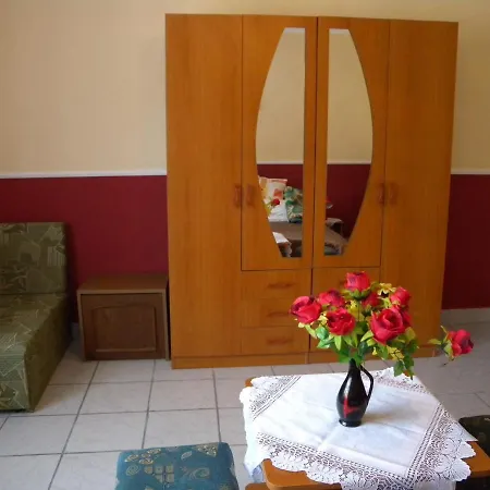 In - Balaton 18586 Fonyód